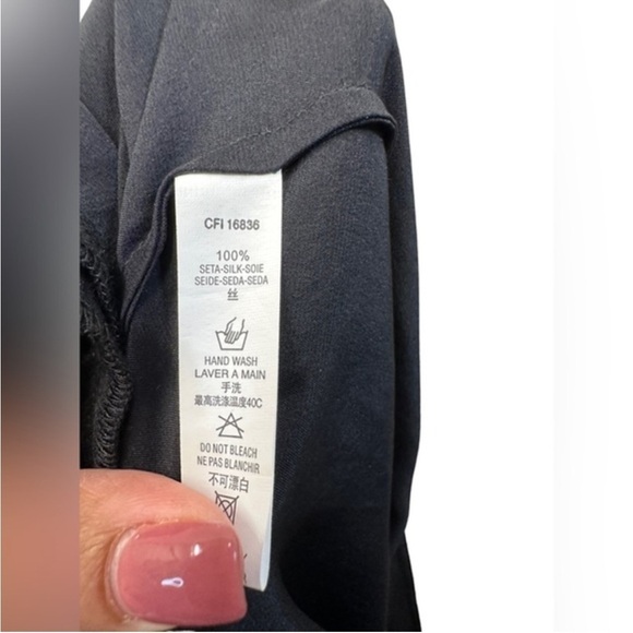 La Perla black silk robe Basic Silk Sleepshirt lingerie luxury Italian made sz M - Picture 8 of 12